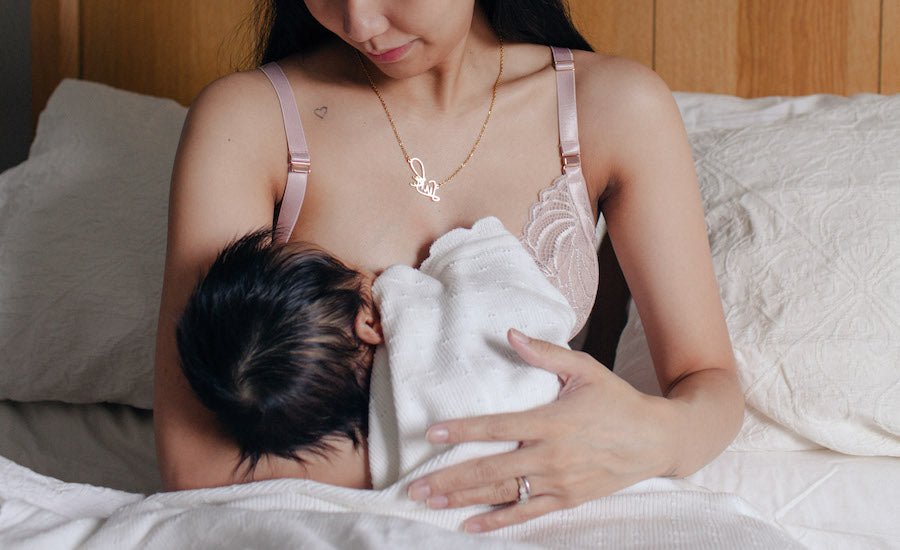 What to pack in your maternity hospital bag - @onemamamidwife - Hotmilk Lingerie