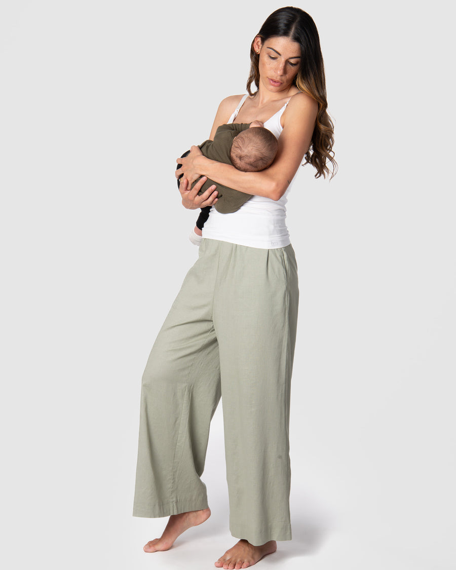 Kami, a mother of 2, loves the comfort of the new Hotmilk 'Sage Lounge Pant,' paired with the Hotmilk My Necessity nursing cami, creating the ultimate postpartum lounge set. These pants are the embodiment of sumptuous comfort, featuring a soft waistband and a flattering 7/8 length that combines style and relaxation seamlessly. Discover the perfect loungewear for pregnancy breastfeeding and postpartum comfort with Hotmilk UK's Sage Lounge Pant