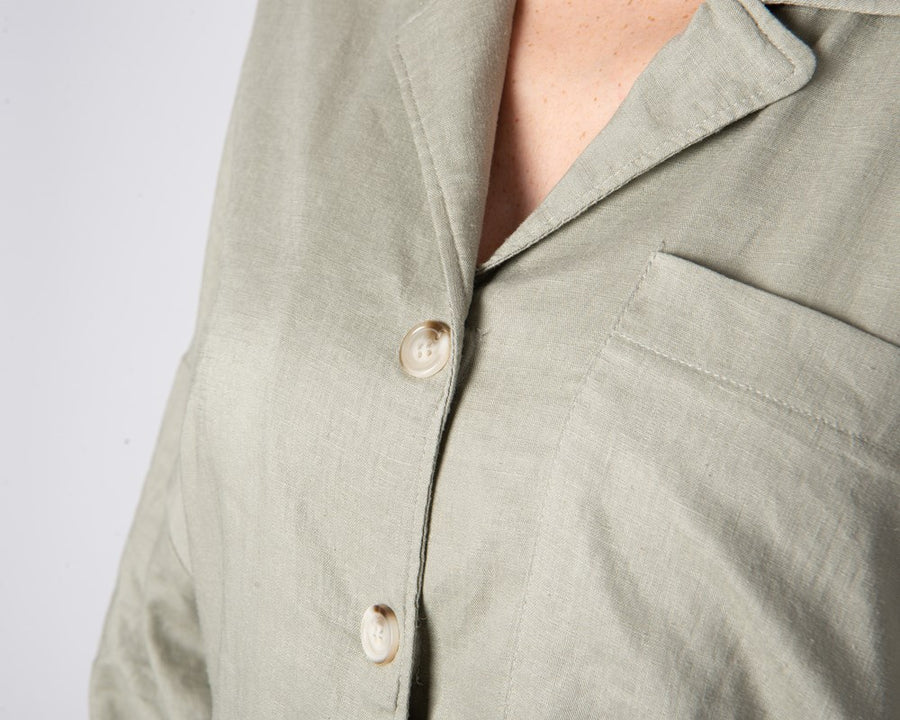 Take a closer look at the exquisite details of Hotmilk's Maternity and Postpartum Loungewear range, meticulously designed from a sumptuous linen blend in a calming Sage color. The Lounge Top features convenient magnetic closures and thoughtfully incorporated pocket details for added functionality and style